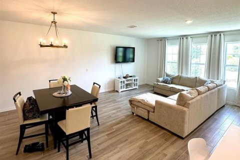 Touwnhouse à vendre à Davenport, Floride: 3 chambres, 201.6 m2 № 2317396 - photo 6