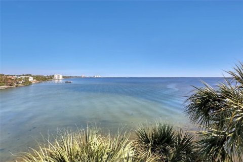Condo in Titusville, Florida, 2 bedrooms  № 1586147 - photo 21
