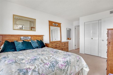 Condo in Titusville, Florida, 2 bedrooms  № 1586147 - photo 22