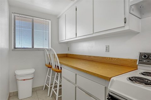 Condo in Titusville, Florida, 2 bedrooms  № 1586147 - photo 15