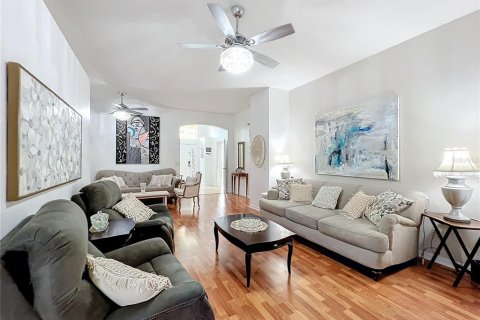 House in Orlando, Florida 3 bedrooms, 171.31 sq.m. № 1848553 - photo 28