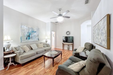 House in Orlando, Florida 3 bedrooms, 171.31 sq.m. № 1848553 - photo 25