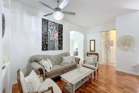 House in Orlando, Florida 3 bedrooms, 171.31 sq.m. № 1848553 - photo 22