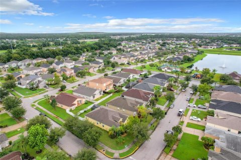House in Orlando, Florida 3 bedrooms, 171.31 sq.m. № 1848553 - photo 4