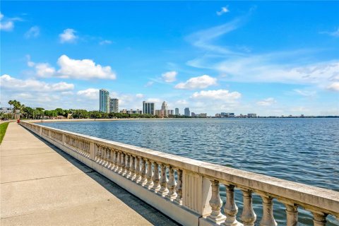 Condominio en venta en Tampa, Florida, 2 dormitorios, 69.86 m2 № 1743423 - foto 30