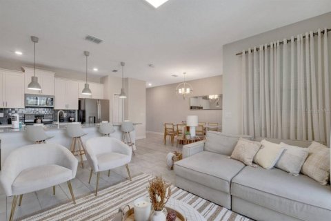 Снять в аренду таунхаус в Дэвенпорт, Флорида 7 комнат, 177.81м2, № 1824294 - фото 13