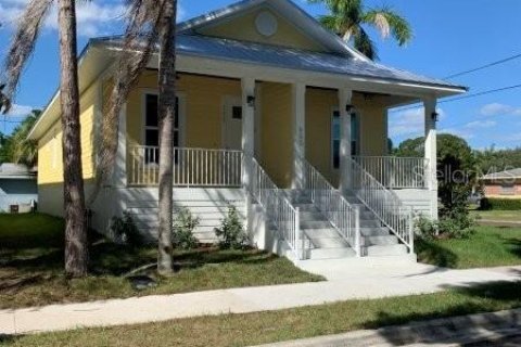 Apartment in Punta Gorda, Florida 2 bedrooms, 83.61 sq.m. № 2219462