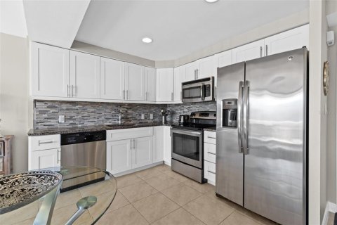 Condominio en alquiler en Clearwater, Florida, 2 dormitorios, 90.95 m2 № 1807381 - foto 18