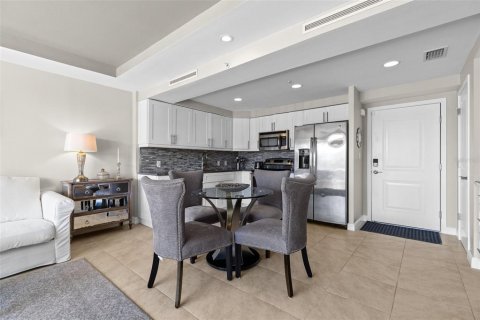 Condominio en alquiler en Clearwater, Florida, 2 dormitorios, 90.95 m2 № 1807381 - foto 15