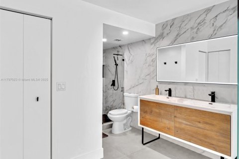 Copropriété à vendre à Fort Lauderdale, Floride: 2 chambres, 116.13 m2 № 1940133 - photo 23