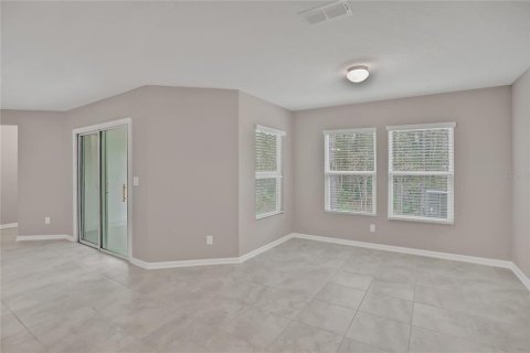 Villa ou maison à vendre à Green Cove Springs, Floride: 3 chambres, 158.96 m2 № 2317260 - photo 8