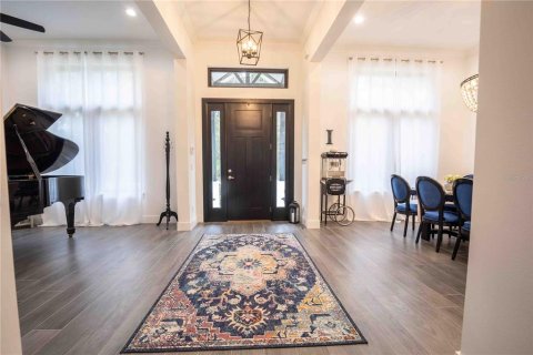 House in Lady Lake, Florida 4 bedrooms, 358.05 sq.m. № 1555246 - photo 5