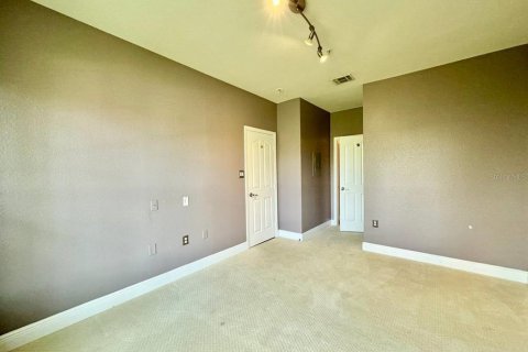 Copropriété à louer à Tampa, Floride: 2 chambres, 97.92 m2 № 2324425 - photo 12