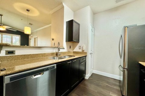 Copropriété à louer à Tampa, Floride: 2 chambres, 97.92 m2 № 2324425 - photo 4