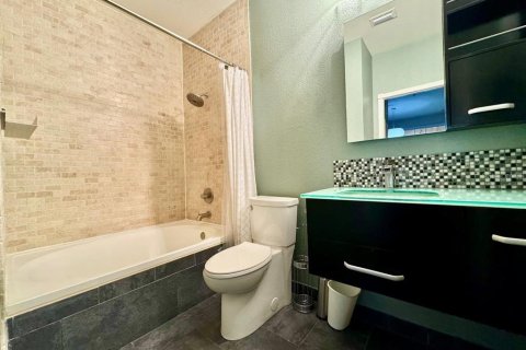 Copropriété à louer à Tampa, Floride: 2 chambres, 97.92 m2 № 2324425 - photo 20