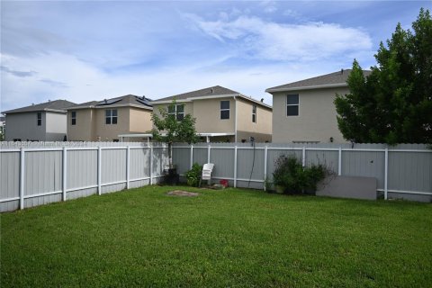 House in Homestead, Florida 4 bedrooms, 197.51 sq.m. № 1811625 - photo 12