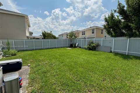 House in Homestead, Florida 4 bedrooms, 197.51 sq.m. № 1811625 - photo 25