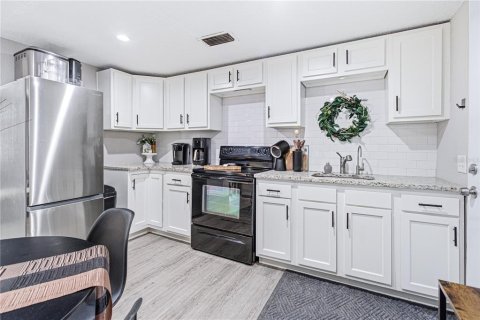 Casa en venta en Jacksonville, Florida, 3 dormitorios, 92.16 m2 № 2228497 - foto 5