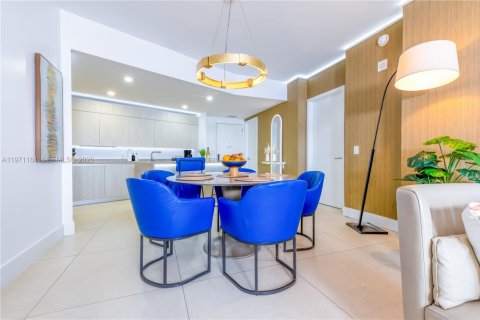 Купить кондоминиум в Холливуд, Флорида 2 спальни, 104.89м2, № 2032092 - фото 7