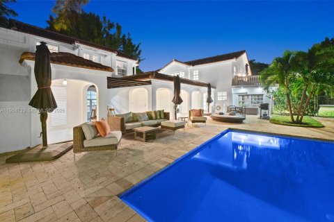 Villa ou maison à vendre à Boynton Beach, Floride: 4 chambres, 319.86 m2 № 2026119 - photo 18