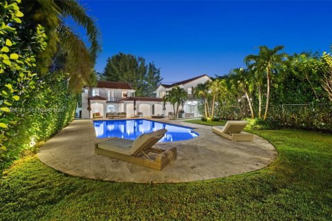 Villa ou maison à vendre à Boynton Beach, Floride: 4 chambres, 319.86 m2 № 2026119 - photo 17