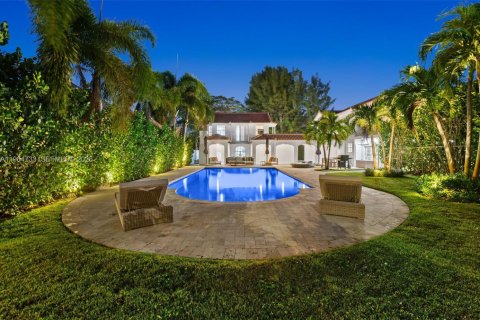 Villa ou maison à vendre à Boynton Beach, Floride: 4 chambres, 319.86 m2 № 2026119 - photo 11
