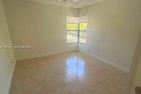 Condominio en venta en Coconut Creek, Florida, 2 dormitorios, 90.86 m2 № 2011454 - foto 6