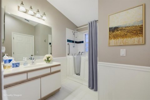 House in North Fort Myers, Florida 3 bedrooms, 180.6 sq.m. № 1904321 - photo 25