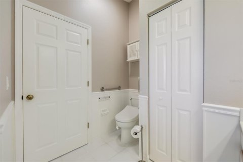 House in North Fort Myers, Florida 3 bedrooms, 180.6 sq.m. № 1904321 - photo 26