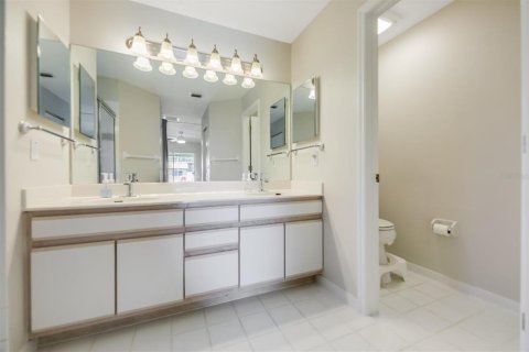 House in North Fort Myers, Florida 3 bedrooms, 180.6 sq.m. № 1904321 - photo 13