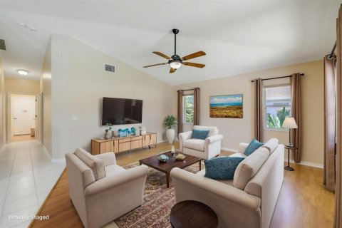 House in North Fort Myers, Florida 3 bedrooms, 180.6 sq.m. № 1904321 - photo 24