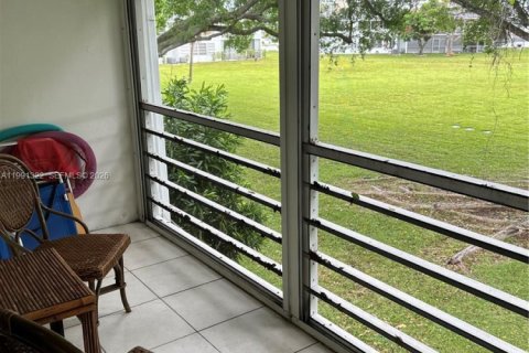 Condominio en alquiler en Deerfield Beach, Florida, 1 dormitorio, 65.03 m2 № 2088177 - foto 6