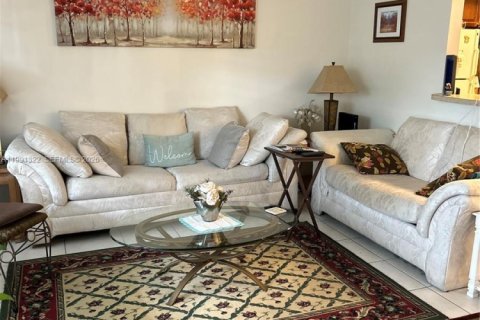 Condominio en Deerfield Beach, Florida, 1 dormitorio  № 2088177