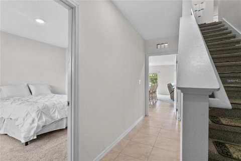 House in Kissimmee, Florida 8 bedrooms, 262.36 sq.m. № 2098454 - photo 9