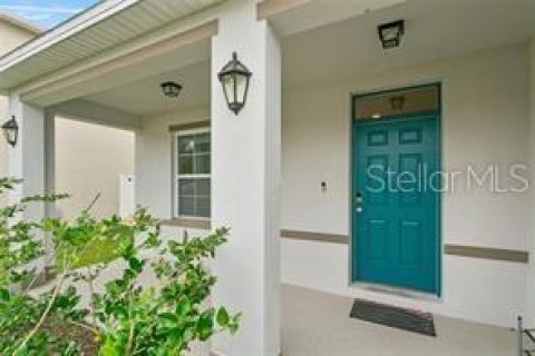 House in Kissimmee, Florida 8 bedrooms, 262.36 sq.m. № 2098454 - photo 8