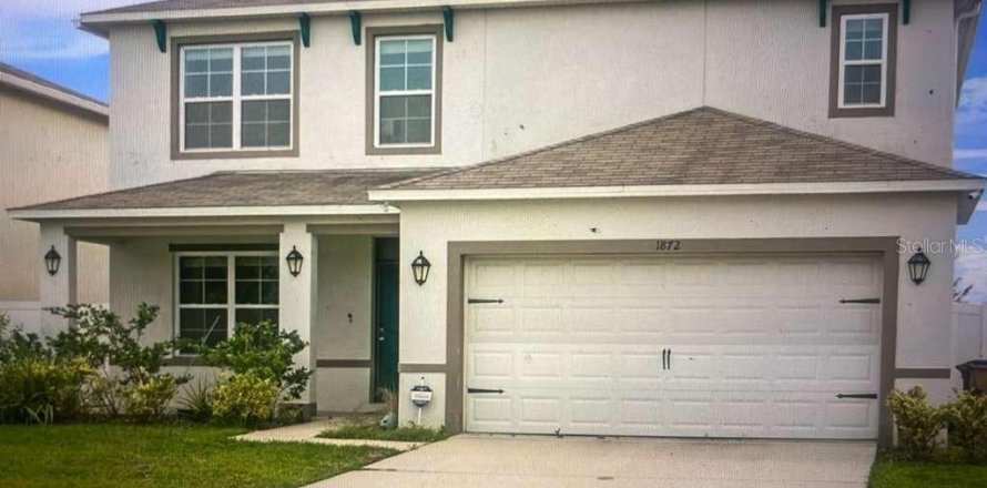 House in Kissimmee, Florida 8 bedrooms, 262.36 sq.m. № 2098454