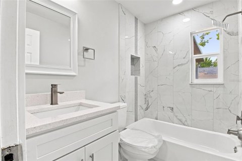 Casa en venta en New Port Richey, Florida, 3 dormitorios, 99.13 m2 № 2210132 - foto 22