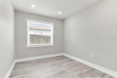 Casa en venta en New Port Richey, Florida, 3 dormitorios, 99.13 m2 № 2210132 - foto 20