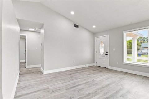 Casa en venta en New Port Richey, Florida, 3 dormitorios, 99.13 m2 № 2210132 - foto 7