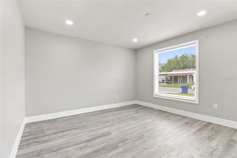 Casa en venta en New Port Richey, Florida, 3 dormitorios, 99.13 m2 № 2210132 - foto 16