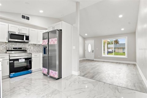 Casa en venta en New Port Richey, Florida, 3 dormitorios, 99.13 m2 № 2210132 - foto 10