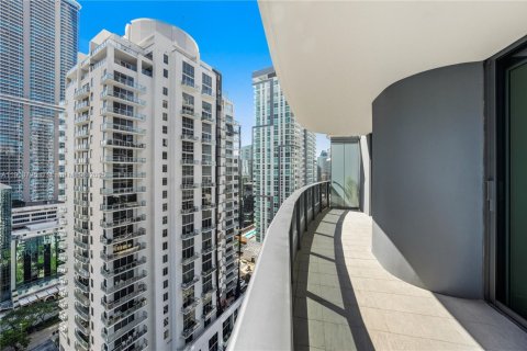 Copropriété à louer à Miami, Floride: 1 chambre, 94.95 m2 № 1954472 - photo 2