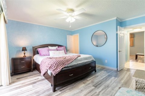 Condo in Clearwater, Florida, 2 bedrooms  № 2396557 - photo 20
