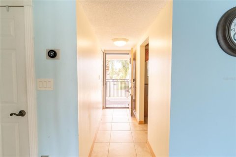 Condo in Clearwater, Florida, 2 bedrooms  № 2396557 - photo 10