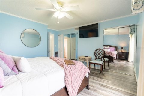 Condo in Clearwater, Florida, 2 bedrooms  № 2396557 - photo 19