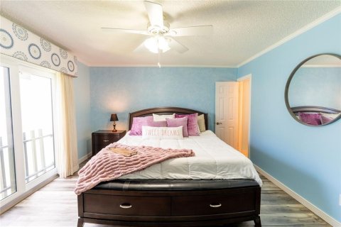 Condo in Clearwater, Florida, 2 bedrooms  № 2396557 - photo 16