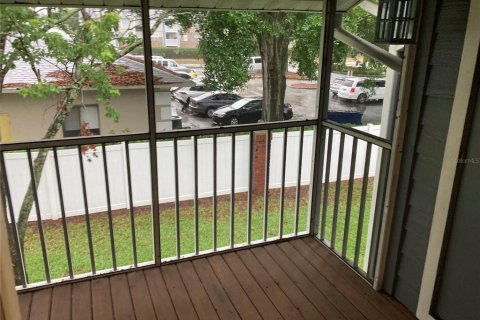 Condo in Orlando, Florida, 2 bedrooms  № 1802869 - photo 12