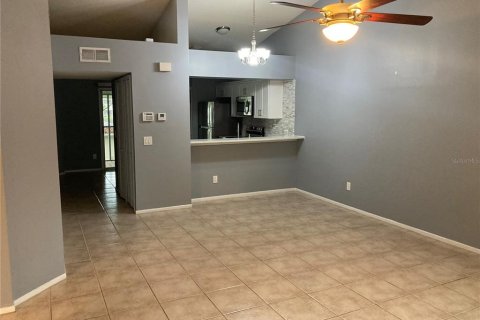 Condo in Orlando, Florida, 2 bedrooms  № 1802869 - photo 5