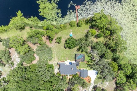 Купить виллу или дом в Делтона, Флорида 13 комнат, 316.05м2, № 1907537 - фото 1
