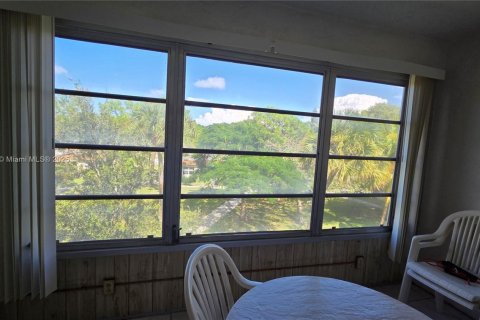 Condominio en venta en Deerfield Beach, Florida, 2 dormitorios, 84.26 m2 № 2034249 - foto 4